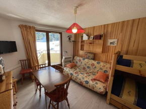 Charmant T2 au cœur de la station avec balcon - FR-1-787-84 Laveissière